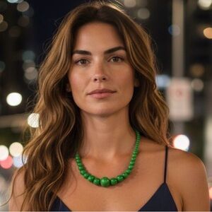 Vintage ‘60s Retro Bright Vibrant Green Mod Necklace